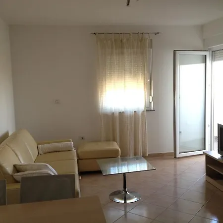 Apartment Birkic *